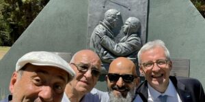 monument à la mémoire des retrouvailles